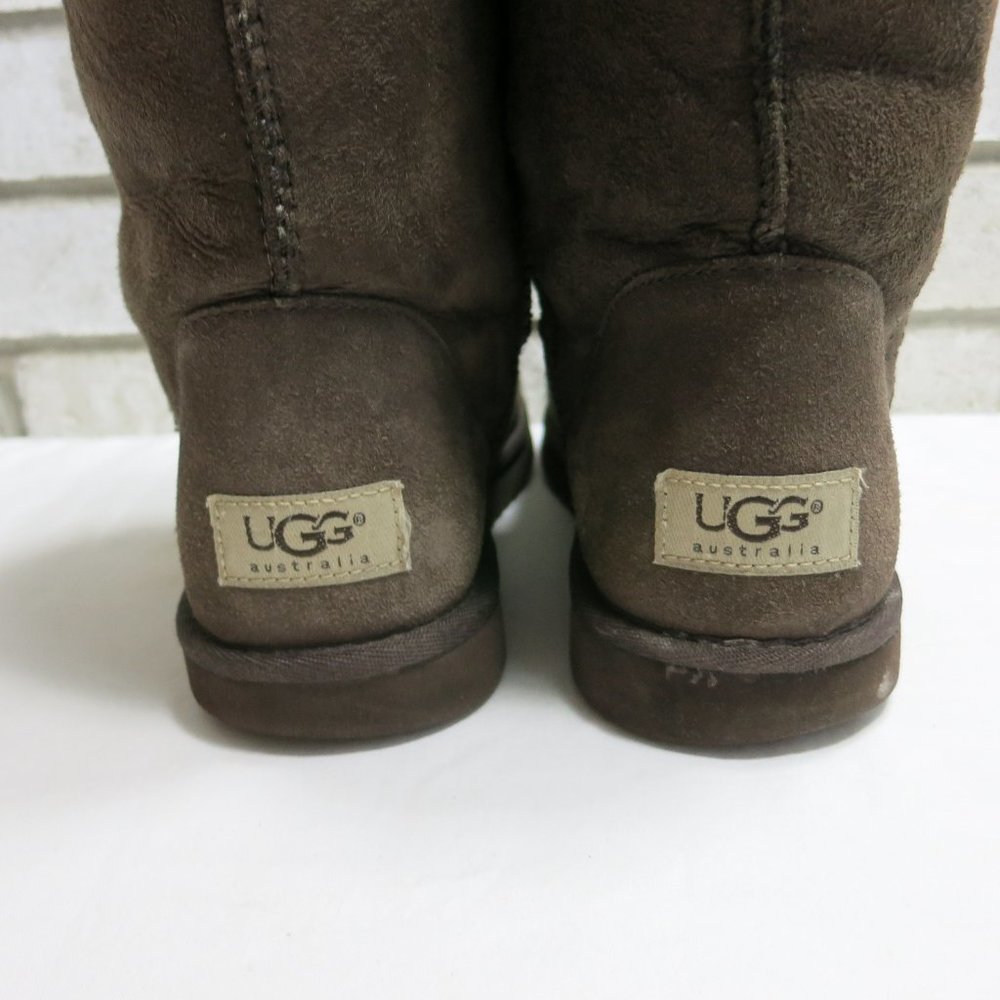 UGG Australia 5825 Classic Short Warm Insulated Winter Boot Womens Footwear Sz 6 - Picture 5 of 6